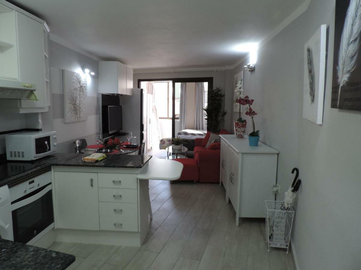 Piso Puerto Naos A 1 Minuto De La Playa Apartment Puerto De Naos Exterior foto